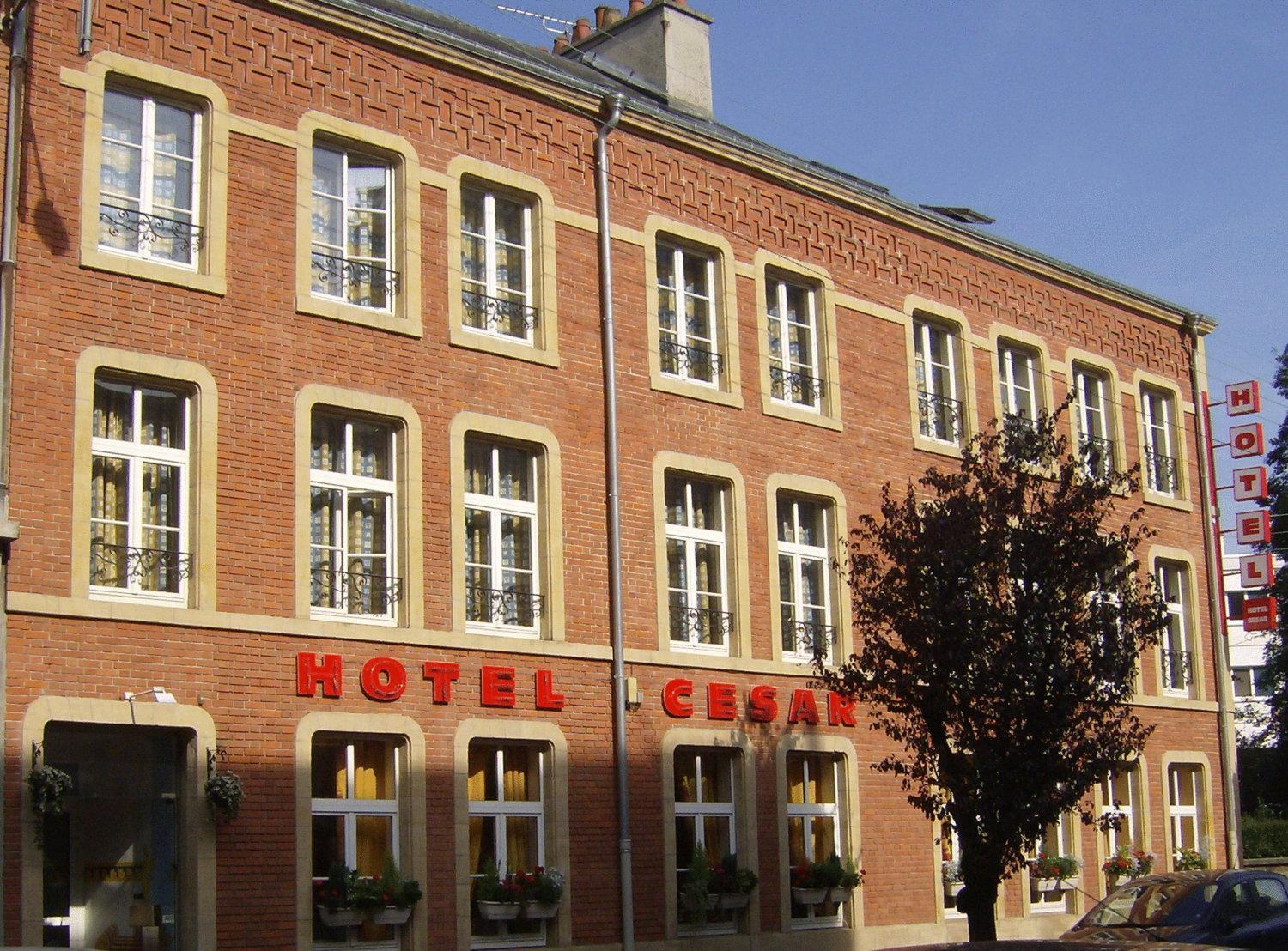 Hotel Cesar Centre-Ville Gare Charleville-Mezieres Exterior photo